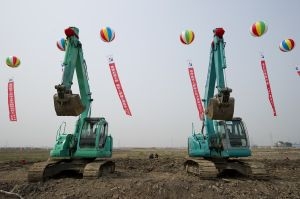 Открытие китайского Диснейленда откладывается до 2016 года