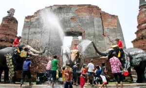 Самый уникальный фестиваль воды в мире