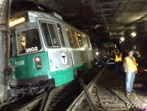 Крушение поезда метро в Бостоне