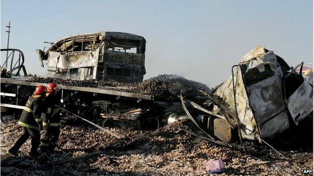 В Аргентине автобус столкнулся с грузовиком: погибли 19 человек